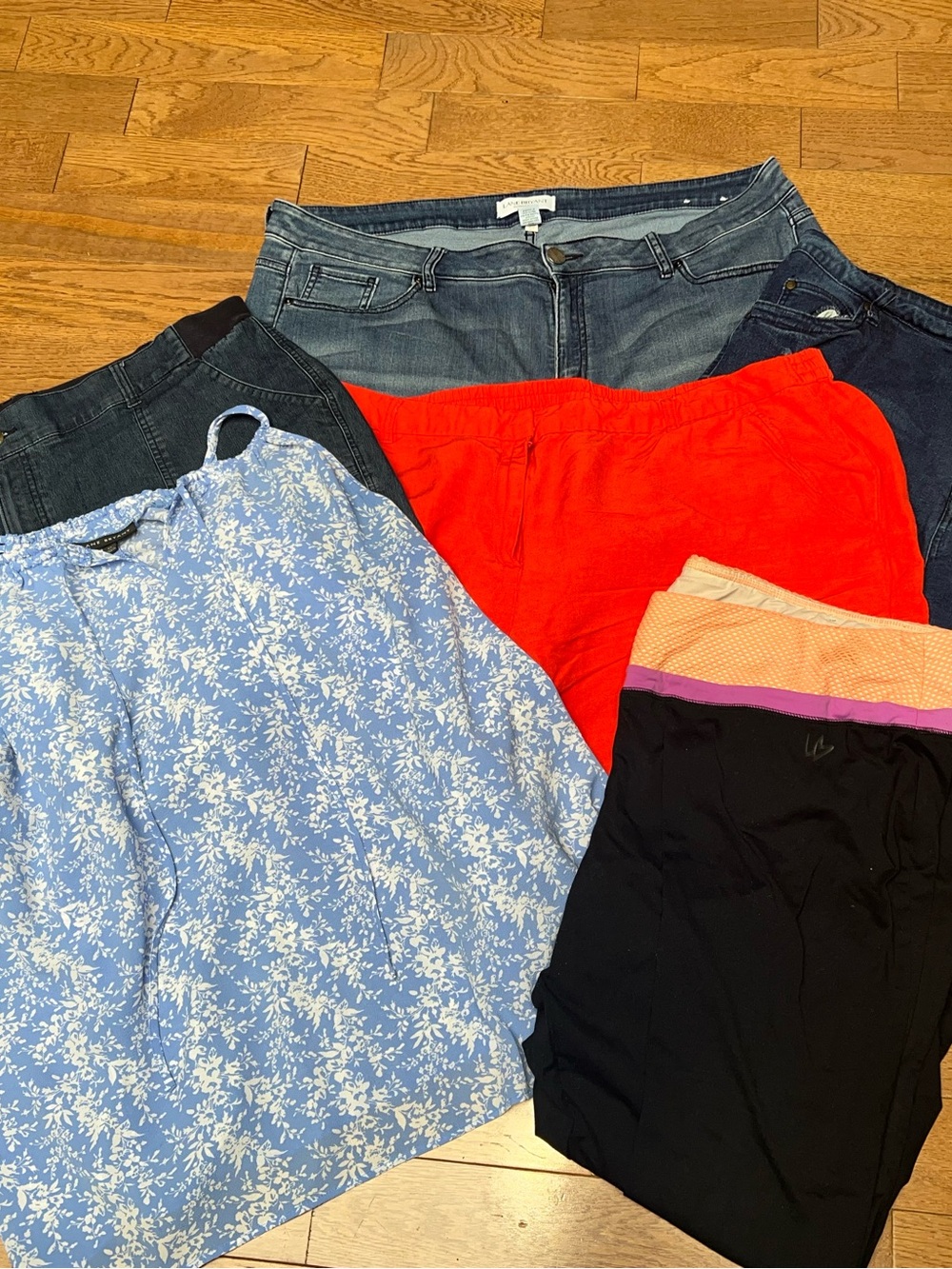 Mixed Women's Clothing Bundle - size 22 Lane Bryant, etc. 6 pieces!